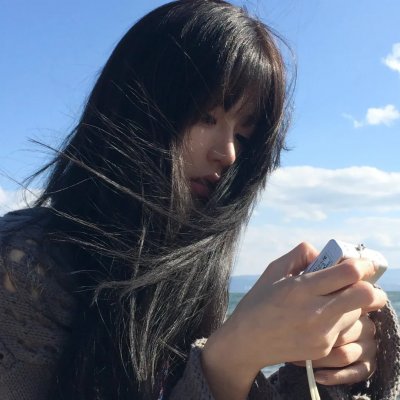 阳光灿烂的女人
